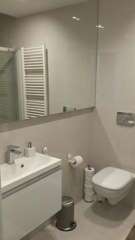 Modern Apartment Kosinskiego بوزنان المظهر الخارجي الصورة